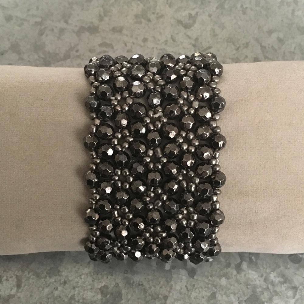 NWT AMRITA SINGH STRETCH CUFF BRACELET